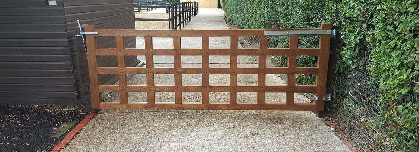 photo of Electric Gates Bagshot Electric Gates Bagshot
